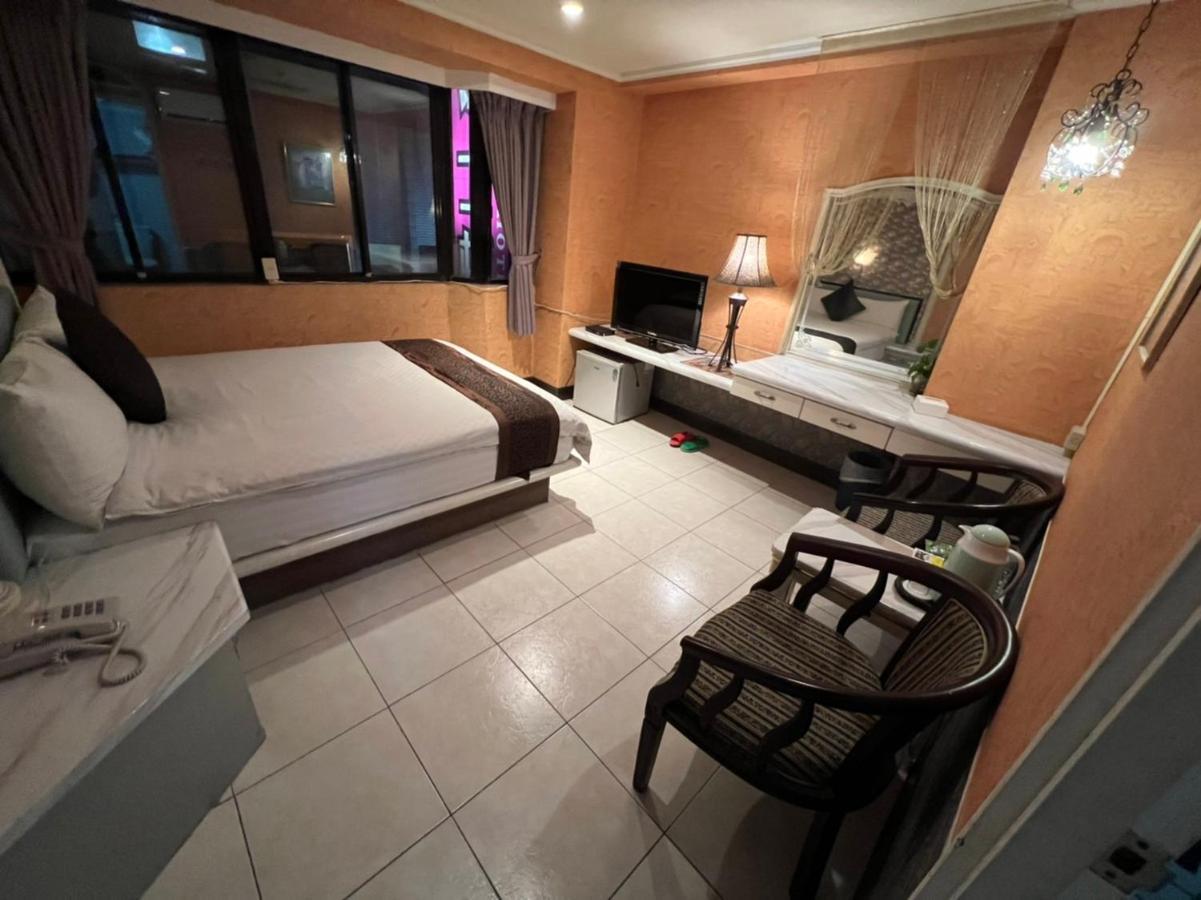 Boston Hotel Chiayi City Dış mekan fotoğraf