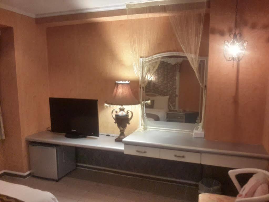Boston Hotel Chiayi City Dış mekan fotoğraf
