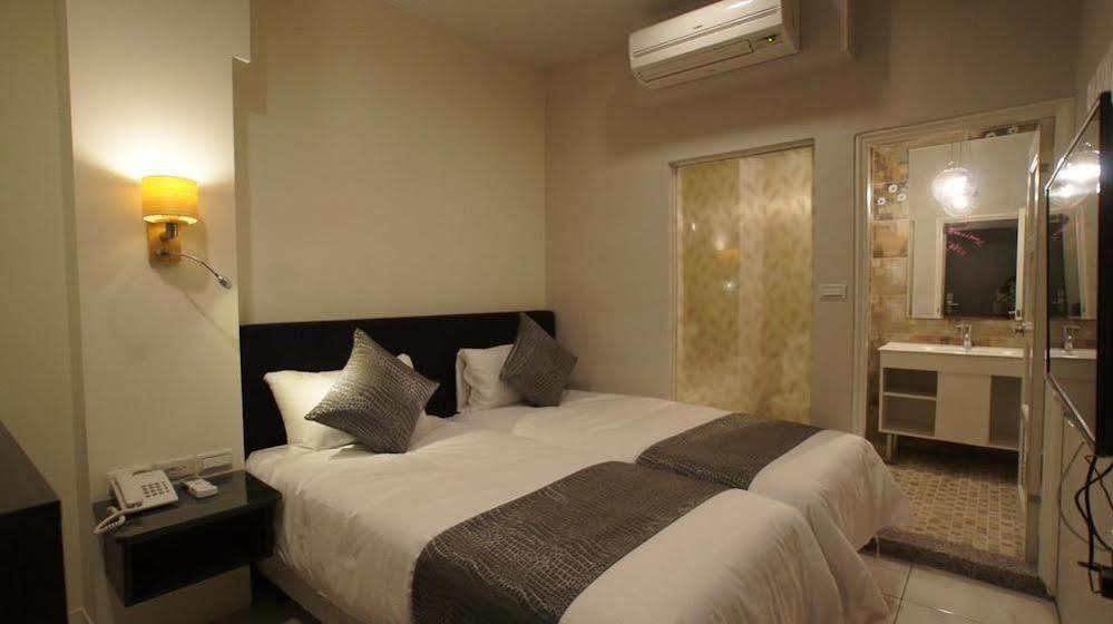 Boston Hotel Chiayi City Dış mekan fotoğraf