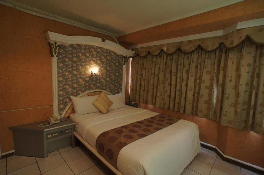 Boston Hotel Chiayi City Dış mekan fotoğraf